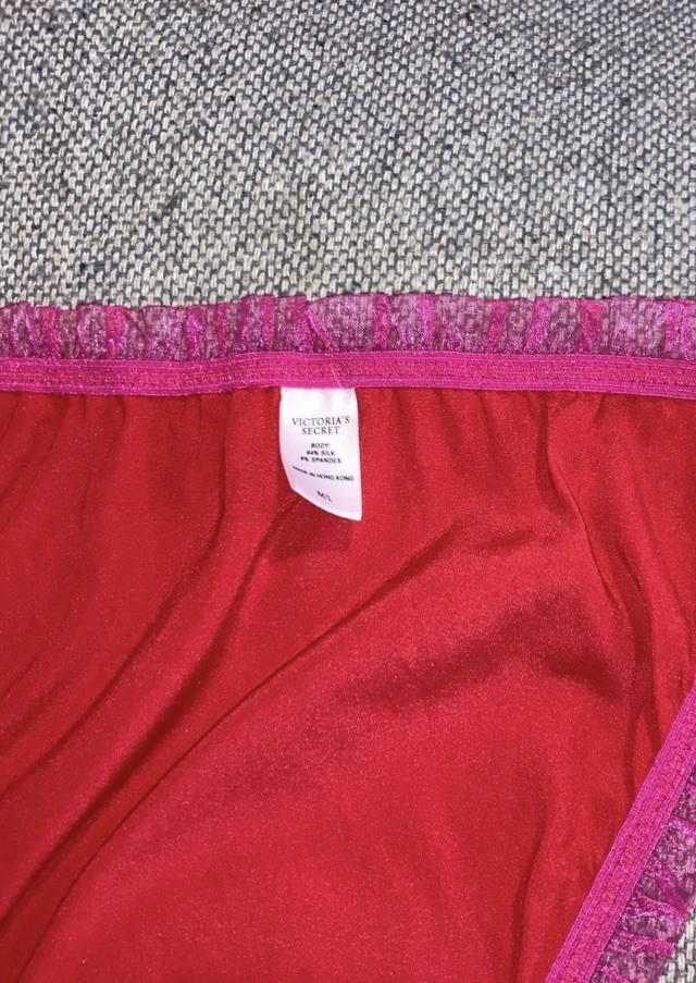 Victoria’s Secret Red Silk Satin Pink Ribbon Side Tie String Bikini Panties M L