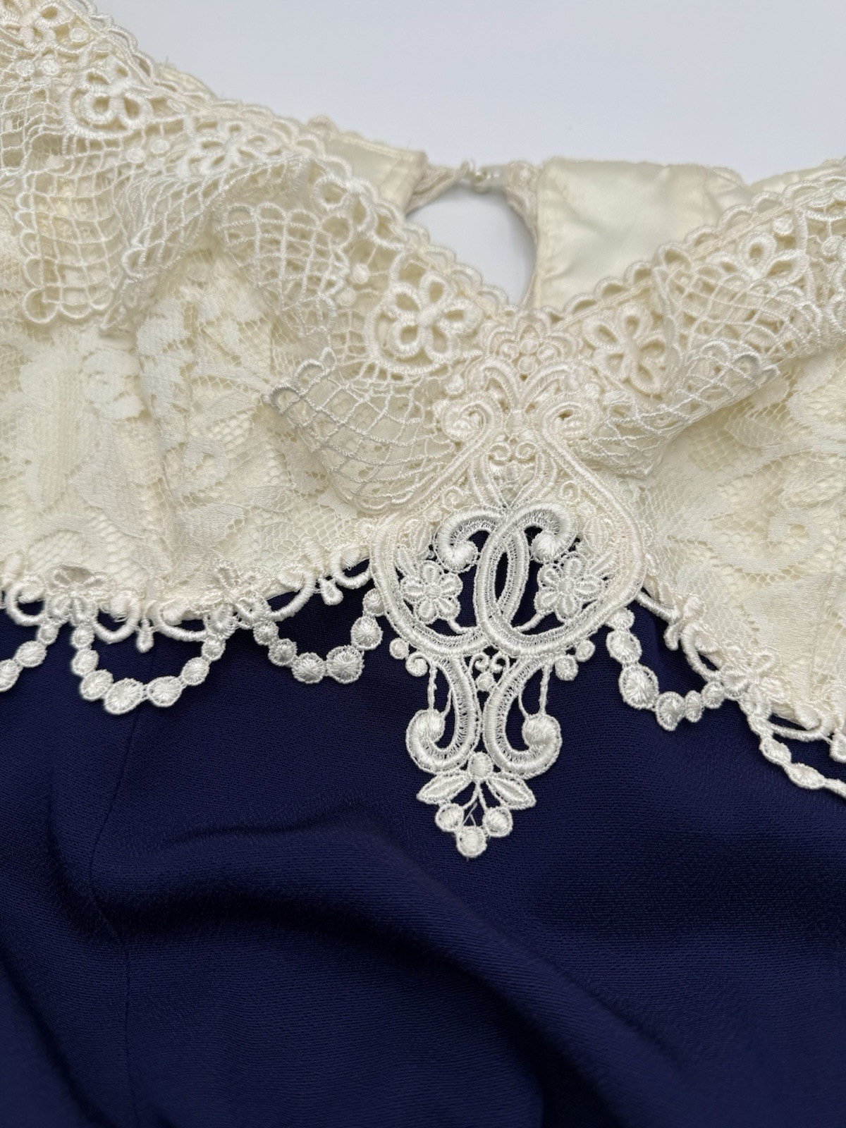 Vintage Scott McClintock Formal Gown Womens 8 Navy Ivory Lace Maxi Dress USA
