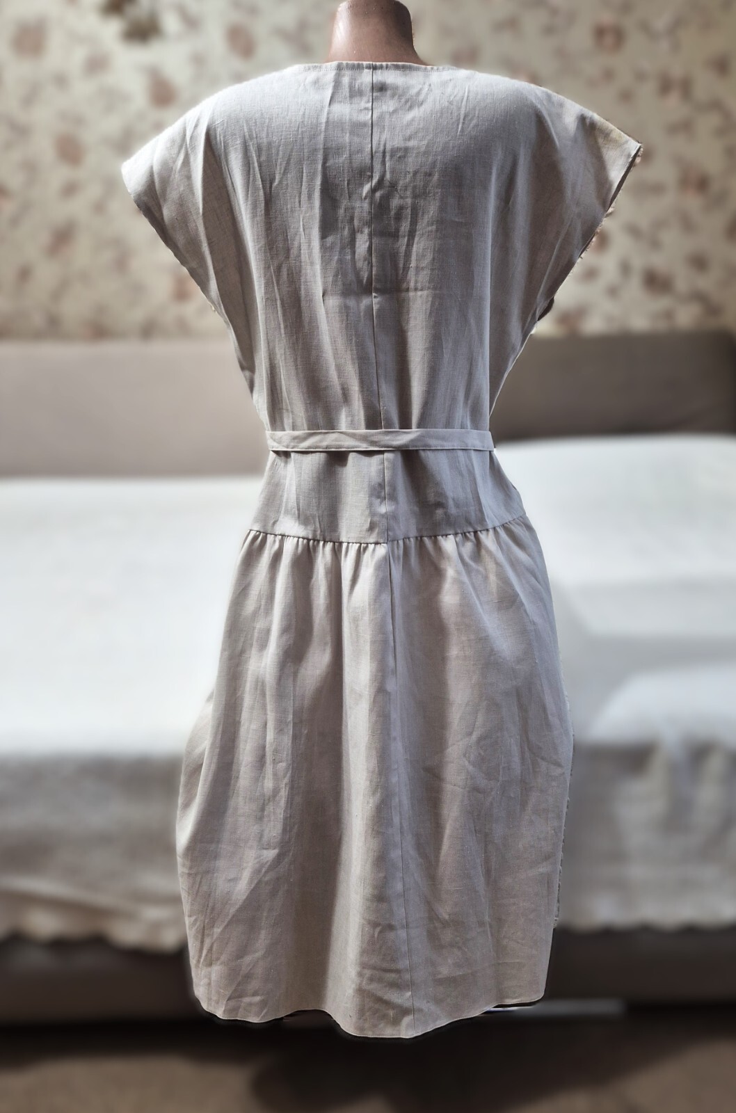 vintage dress ussr women’s dress robe made of linen with embroidery Ivanovo