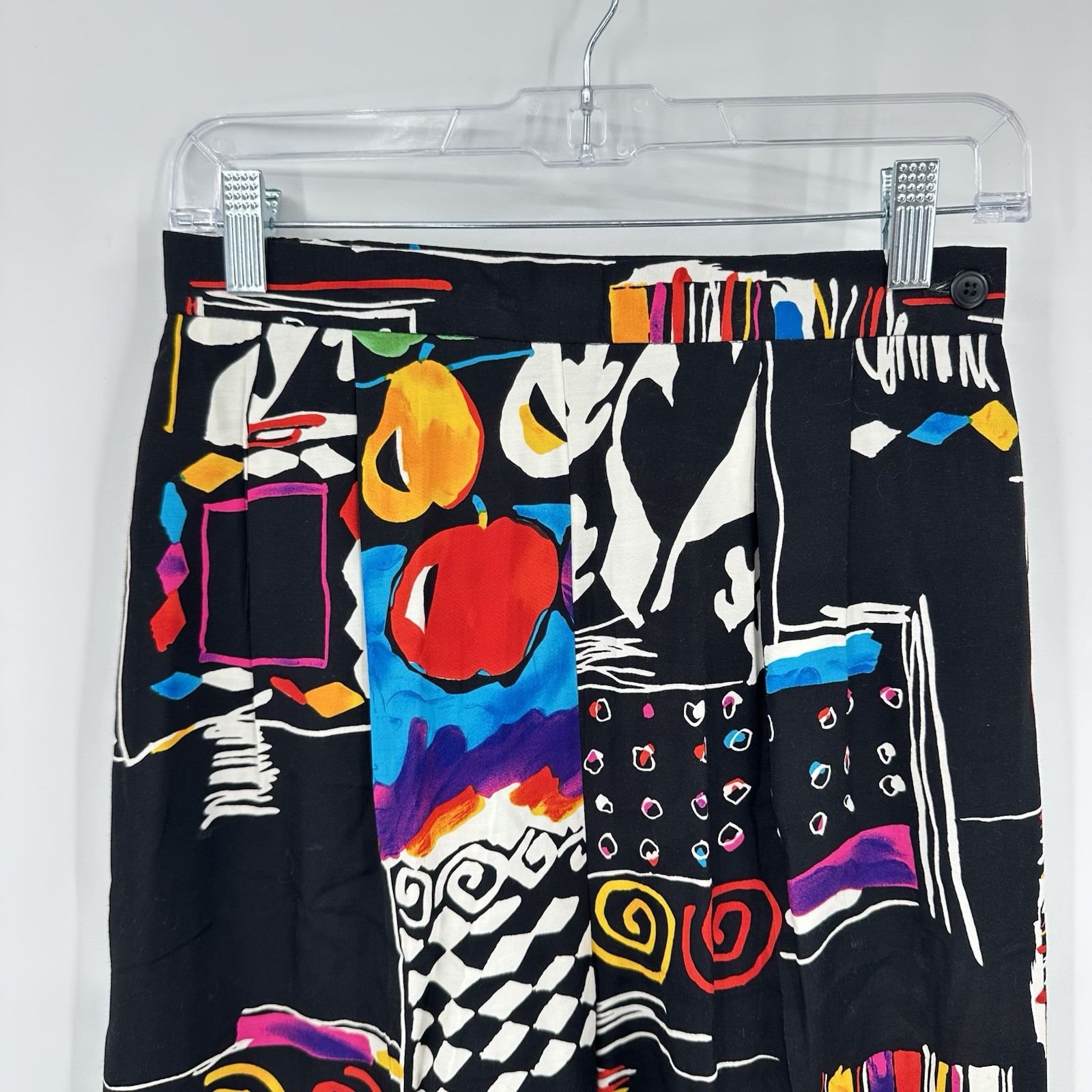 vintage 80s high waisted GRAPHIC PRINT bermuda shorts art teacher downtown girl