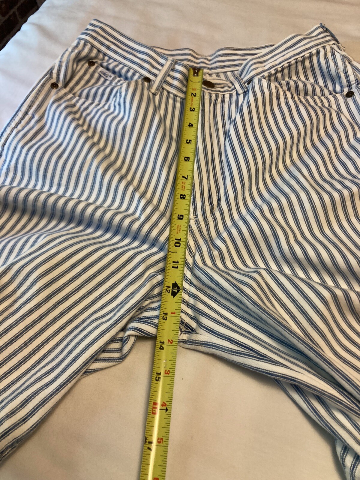 Chic Woman’s shorts vintage mom jeans striped size 14 SEE MEASUREMENTS