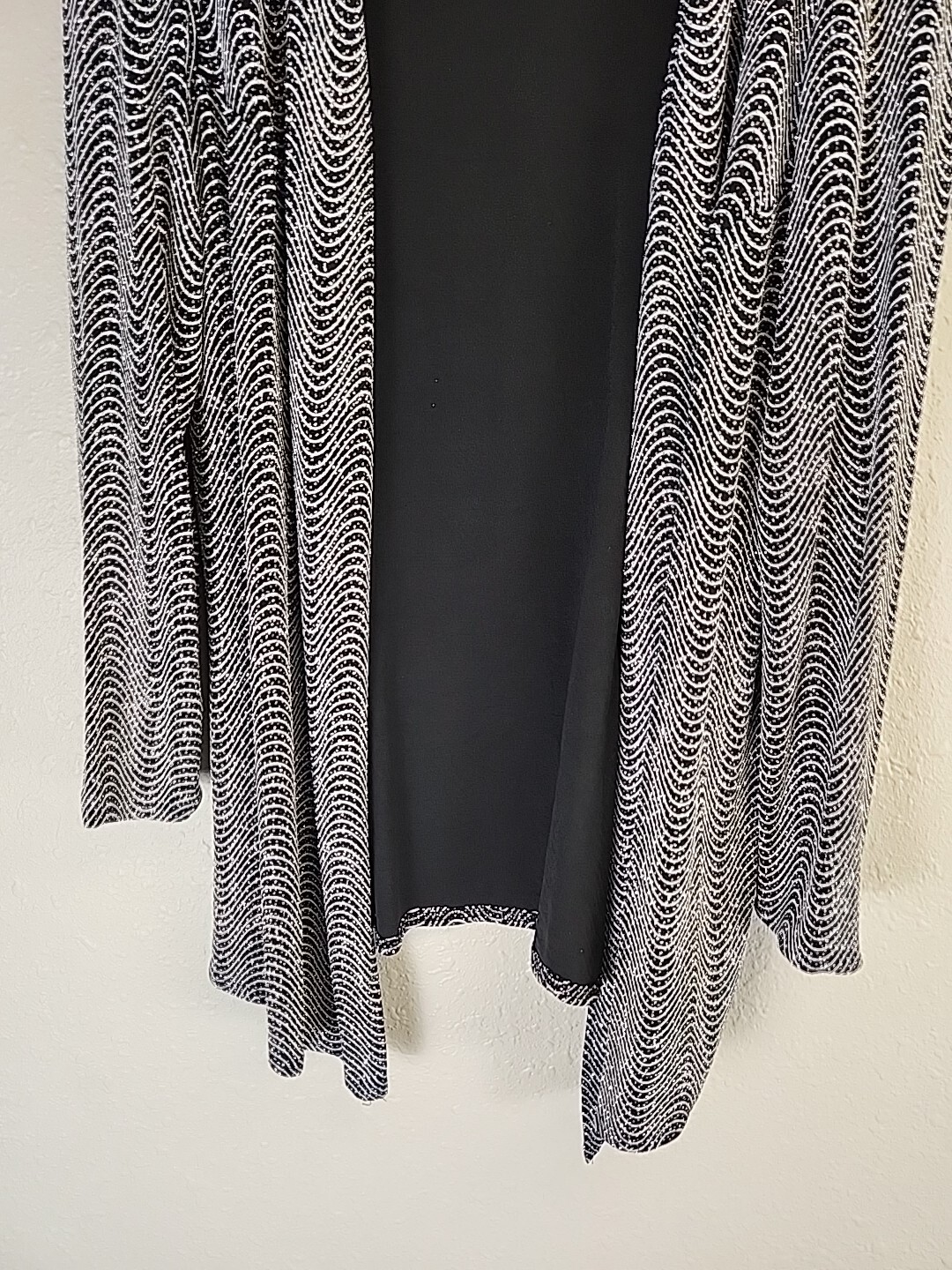 VTG Onyx Nite Black/Silver Glitter Open Front Cardigan SZ 16