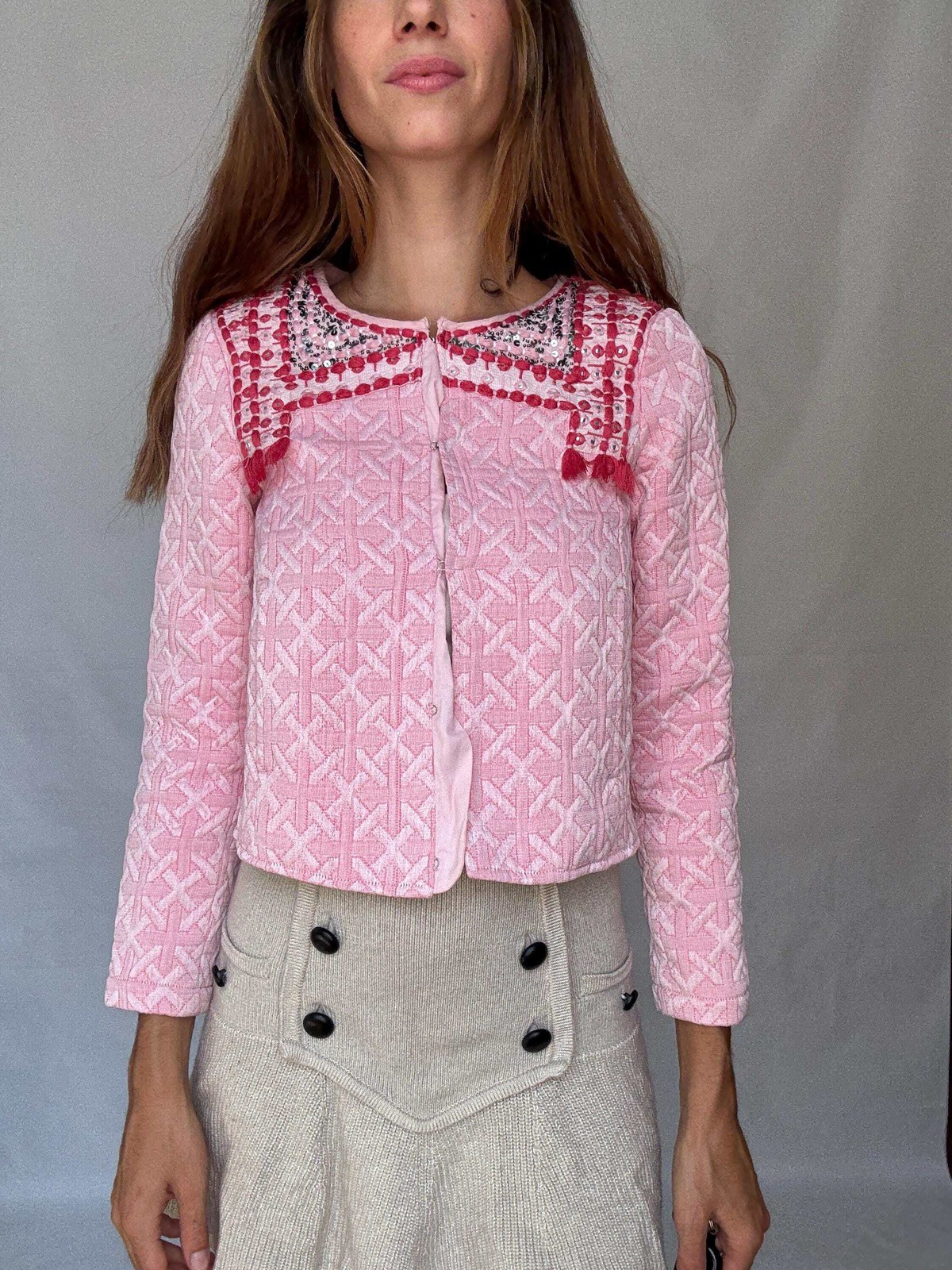 Embellished Jacket with Sequins and Tassels – Barbiecore Cropped Blazer – Textur