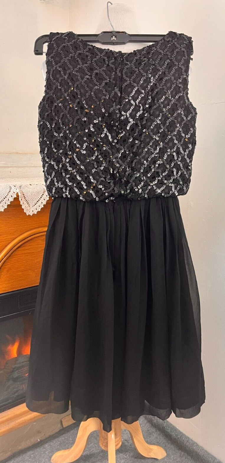 Parfait Originals INC Blk Sequin Bodice Chiffon Over Taffeta Gathered Skirt ~ XS