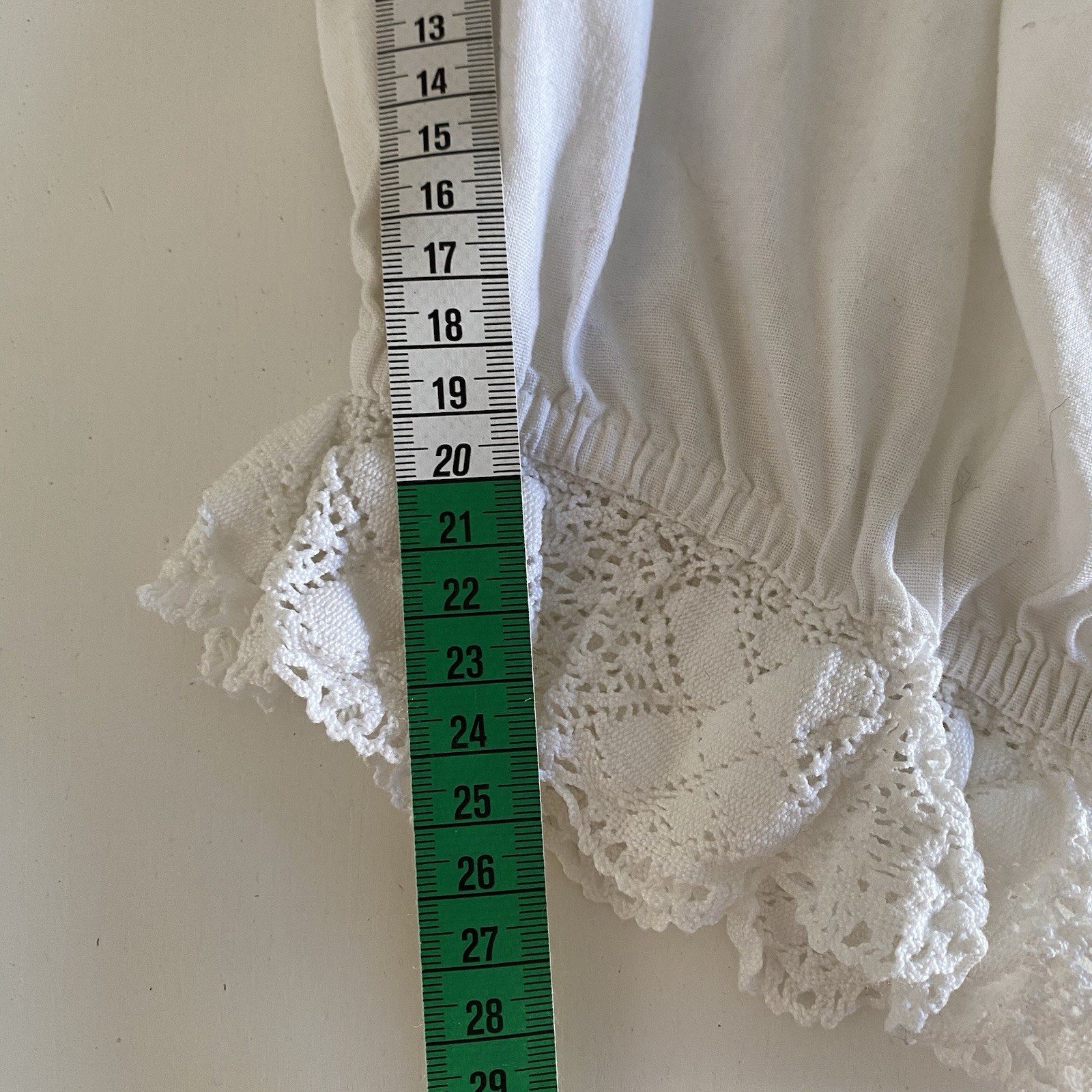 Vintage Austrian Dirndl Blouse 44 M L White Lace Puff Sleeve Cottagecore Top
