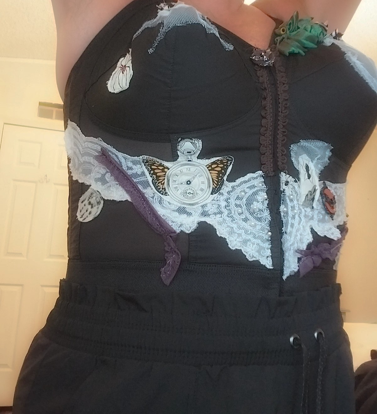 VTG BULLET BRA POINTY WAIST NIP GIRDLE BUSTIER BAT ART STEAMPUNK 42DD SPIDER WEB