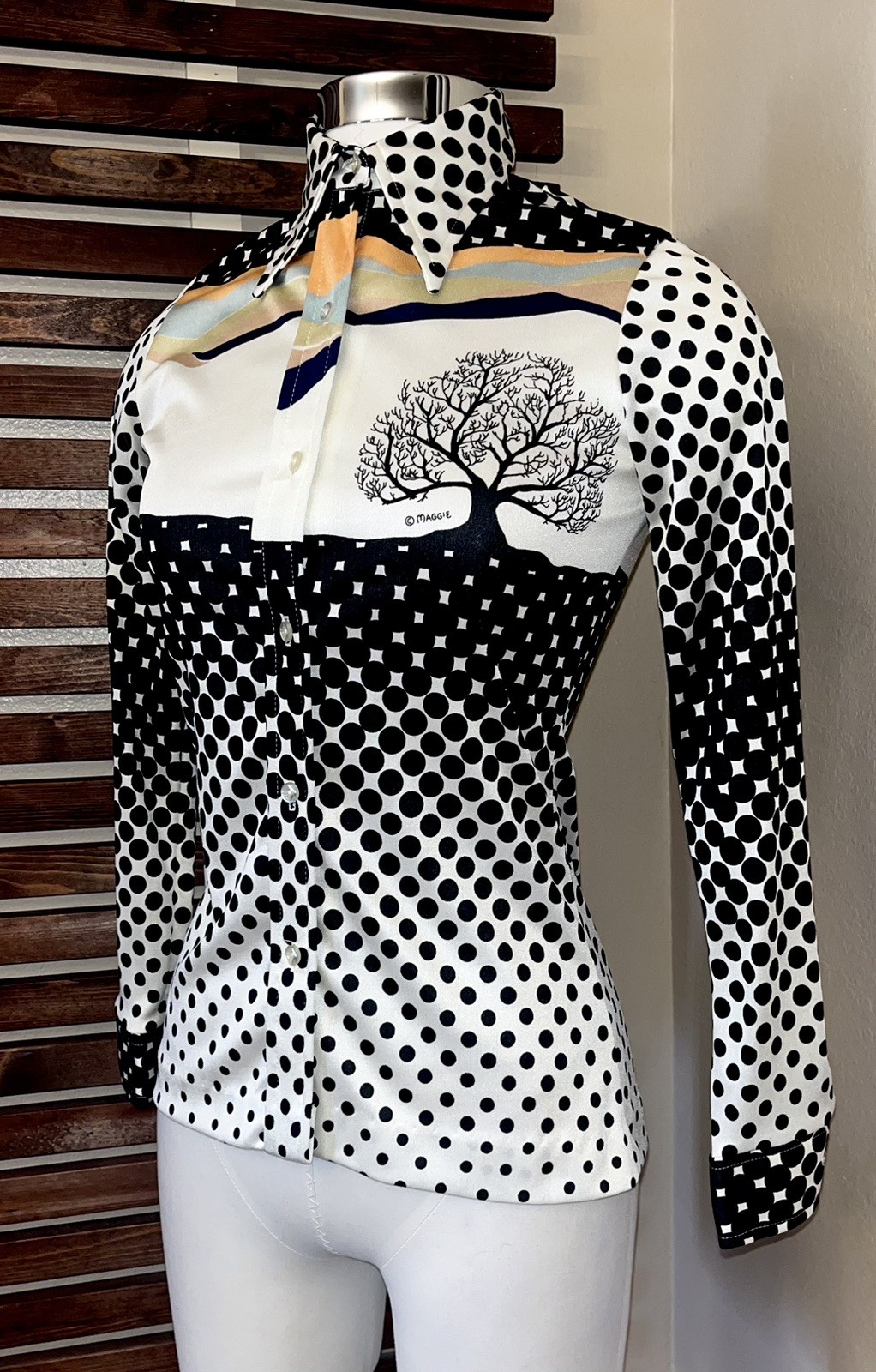 I. MAGNIN Vintage 1970s Black White Polka Dot Tree Dagger Collar Button Shirt