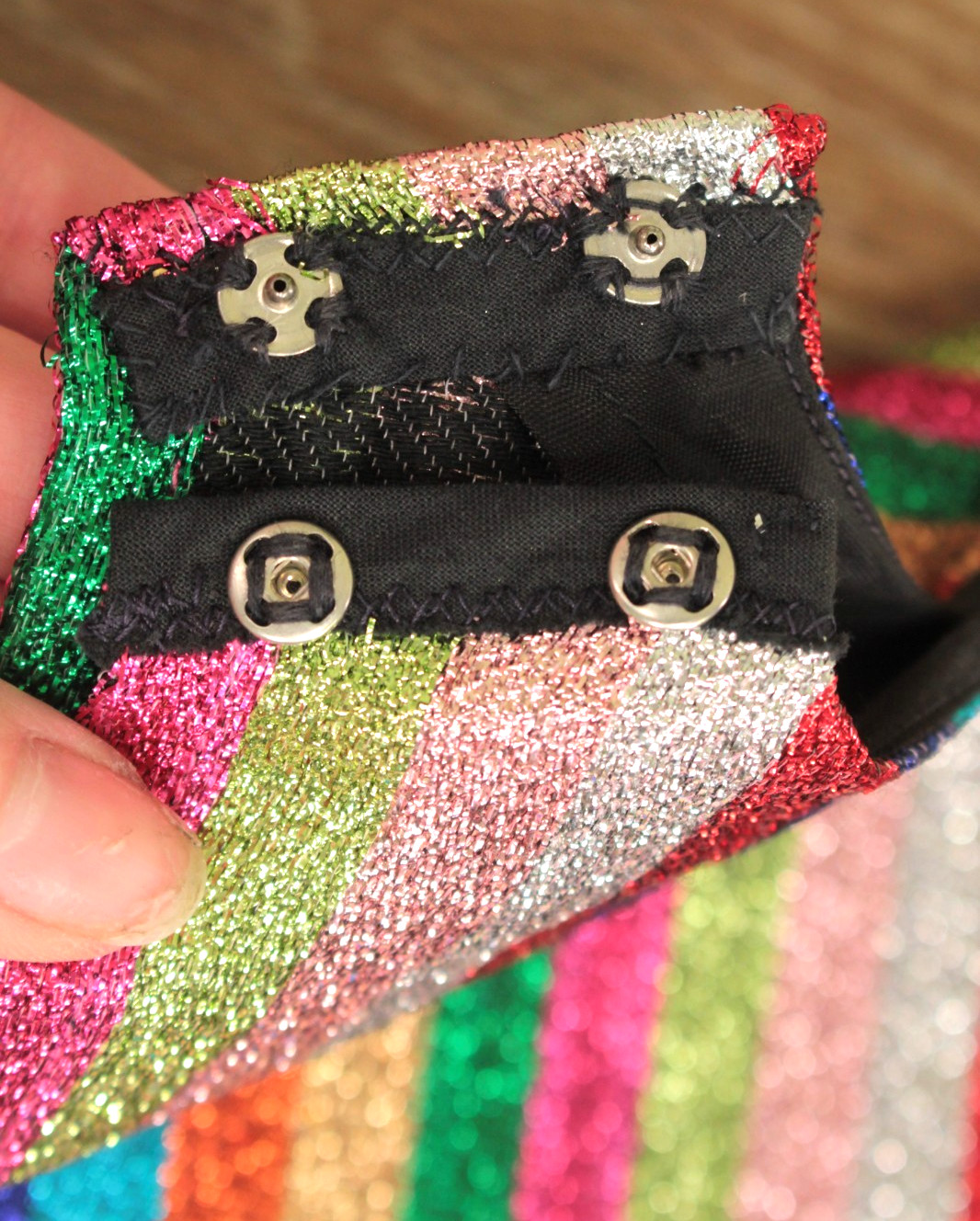 VTG Women’s 60s 4 Pc Tinsel Set / Outfit W/ Rainbow Dickie & Collar XS/S 1960s