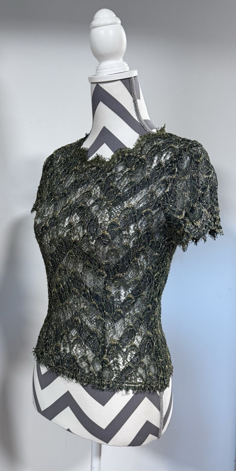 Carlisle Vintage Women’s Green Gold Metallic Lace Whimsigoth Blouse Size 8 EUC