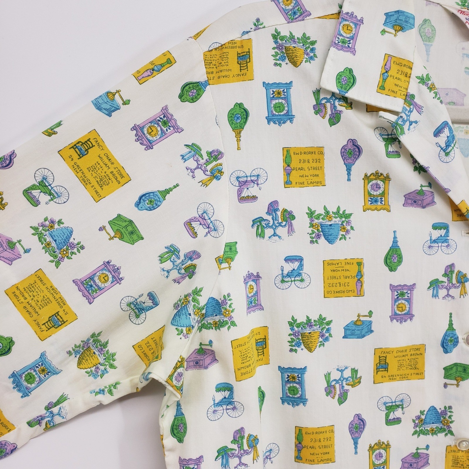 Vintage 70s Novelty Antique Print Button Up Shirt Women L 40 White Yellow Kitsch