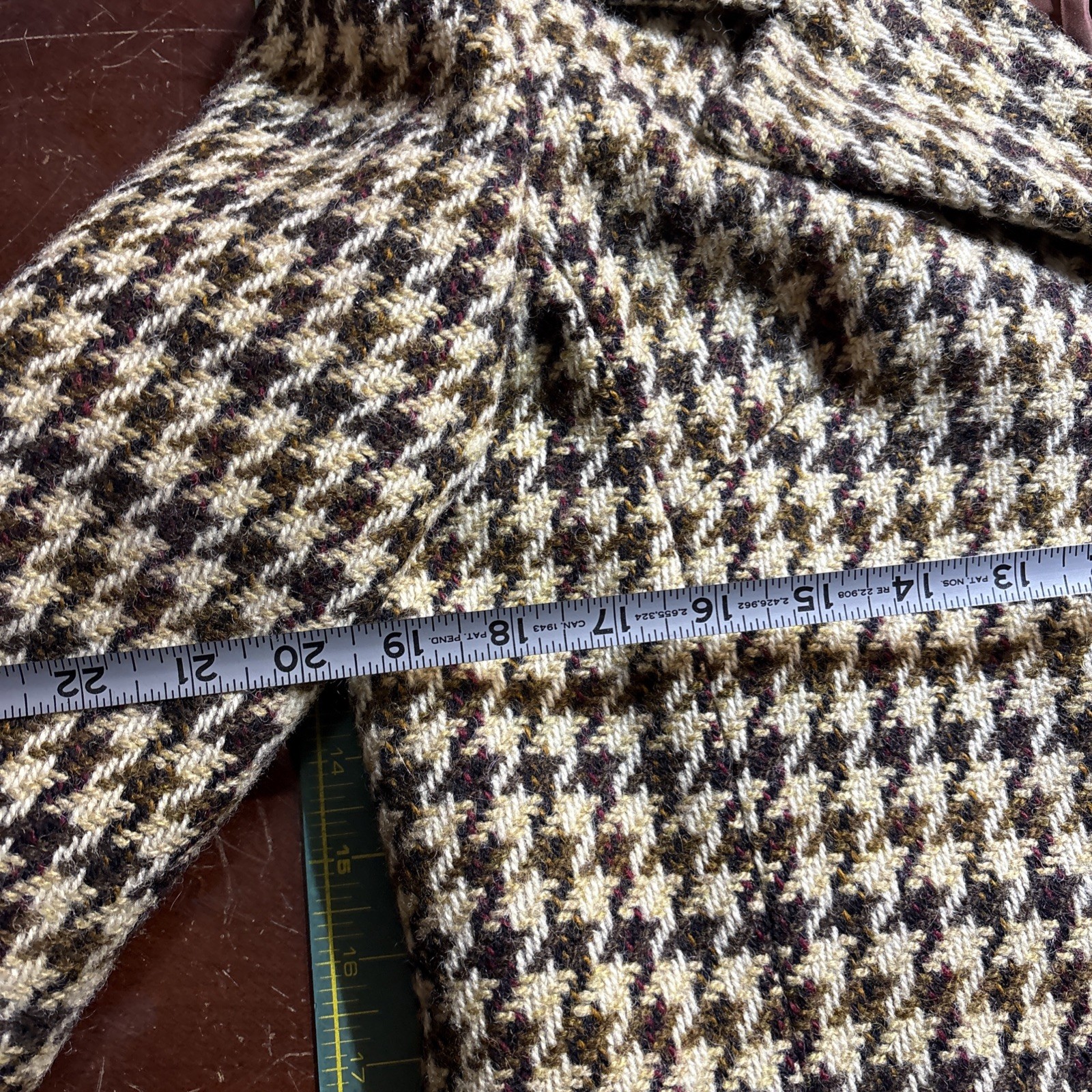 International Ladies Garment Workers Union Brown Beige Wool Houndstooth Coat 60s