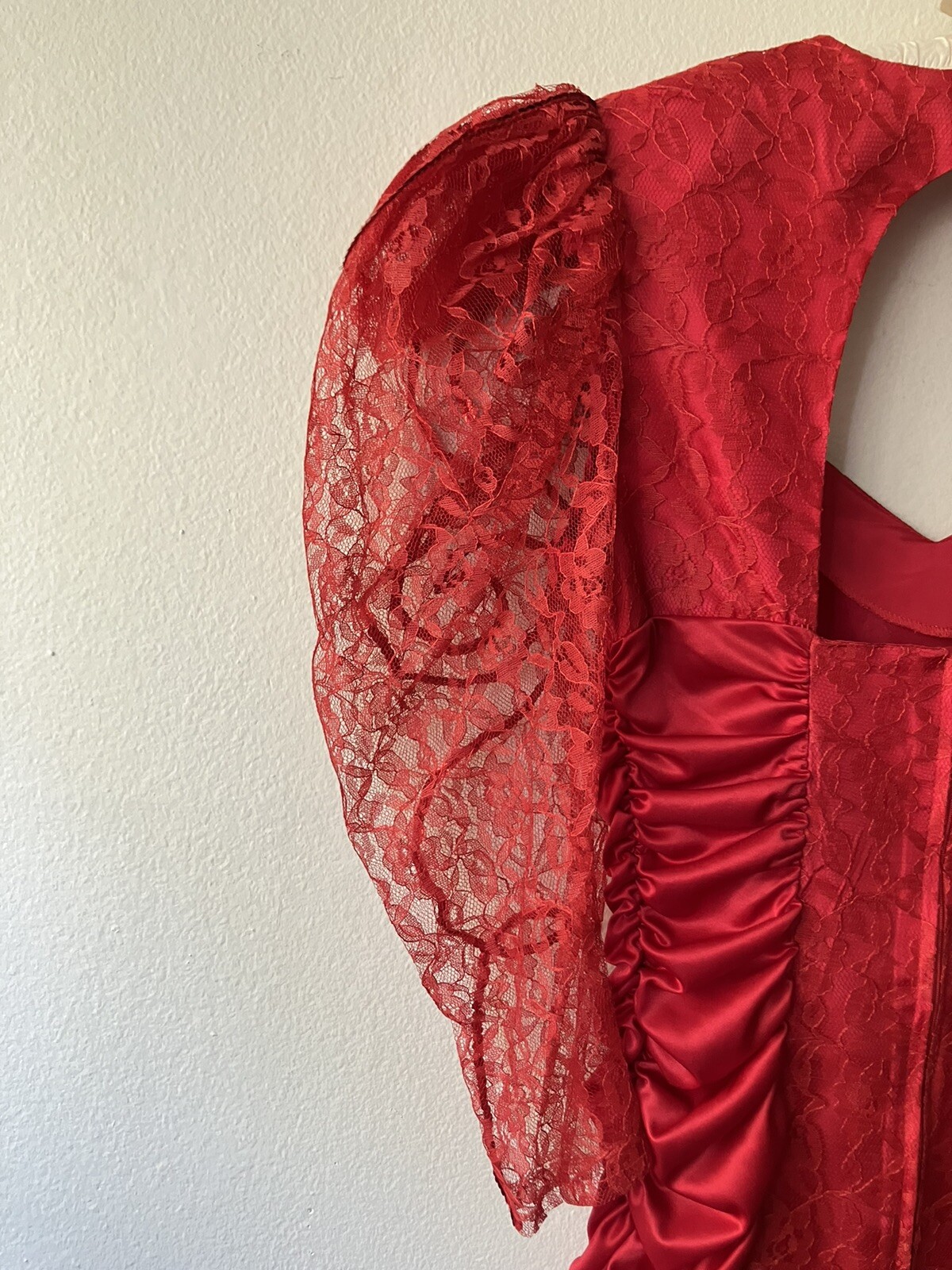 Vintage ’80s Mayvens Bright Red Prom Party Lace Sleeves Satin Ruching XS