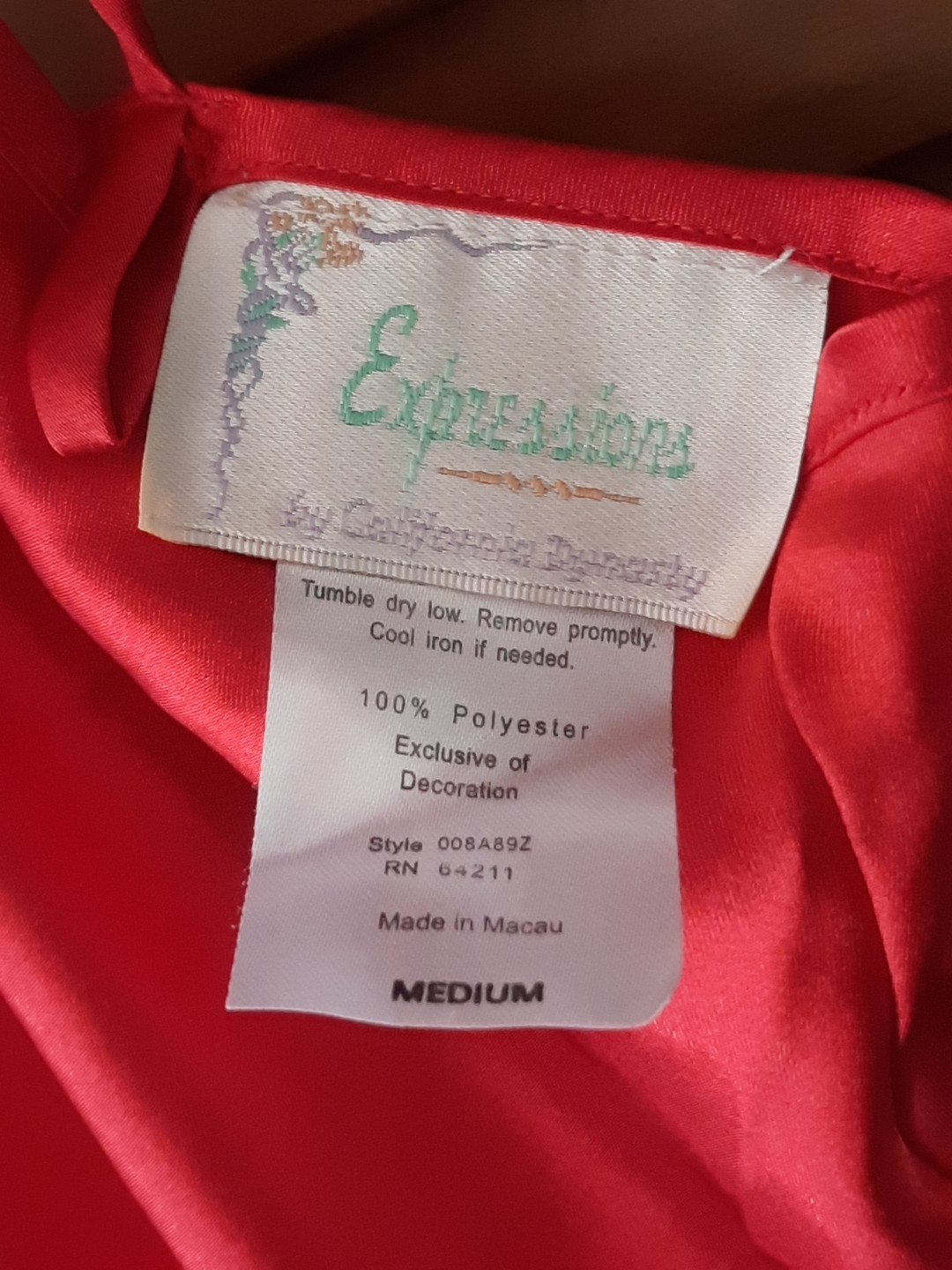 VTG RED CALIFORNIA DYNASTY Midi NIGHTGOWN Medium LIQUID Poly Satin LACE Boudoir