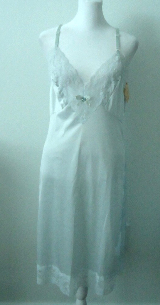 Vtg 60s Alexander Slipperfection Lace Full Slip Ice Blue Nightgown Size-34