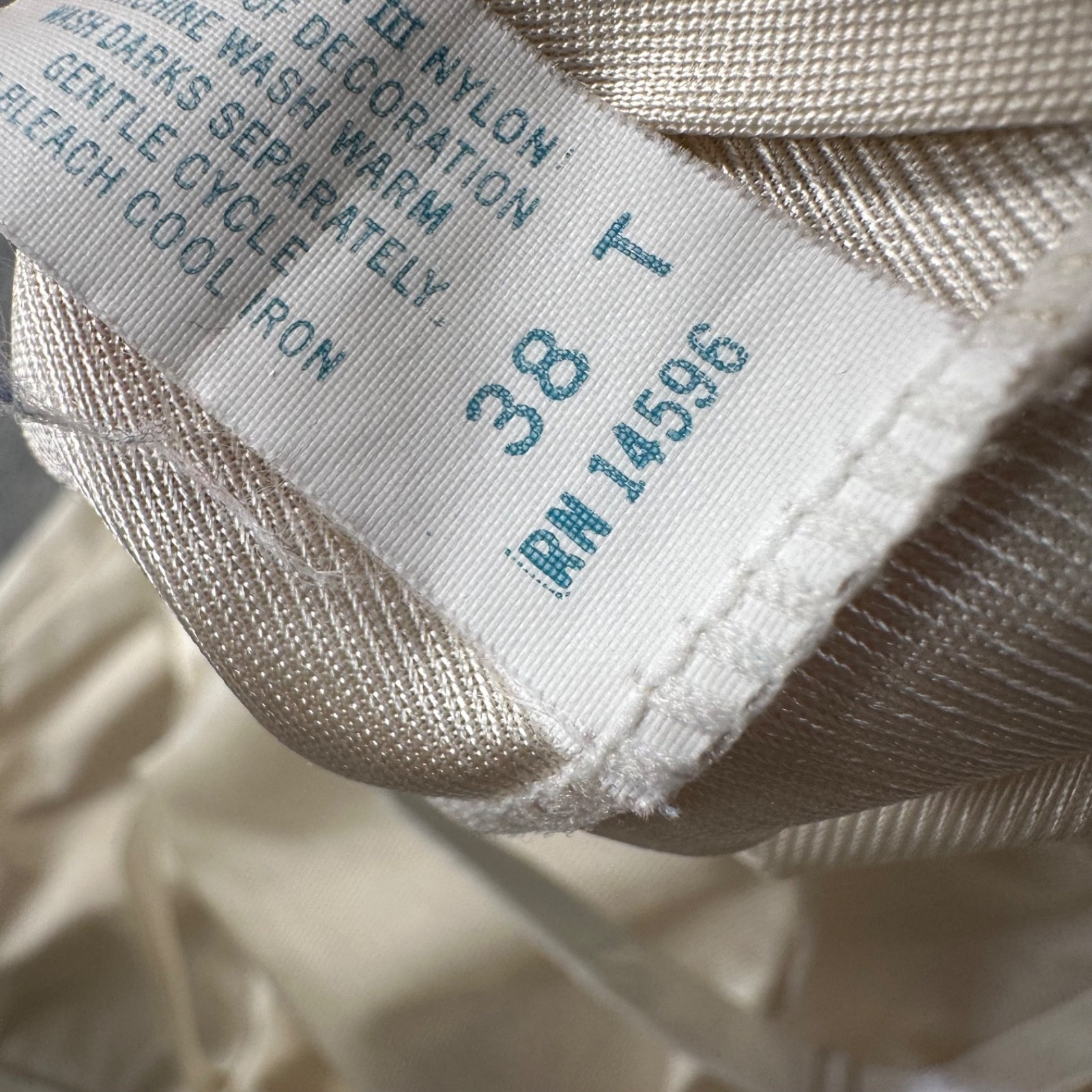 Kayser Vintage Full Slip Undergarment Womens 38 Tall Beige Nylon Adjustabl Strap