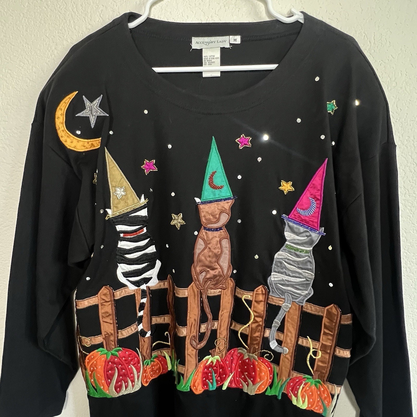 Vintage 80s Sweatshirt Tunic Halloween Cat Applique Folk Art Medium Beaded