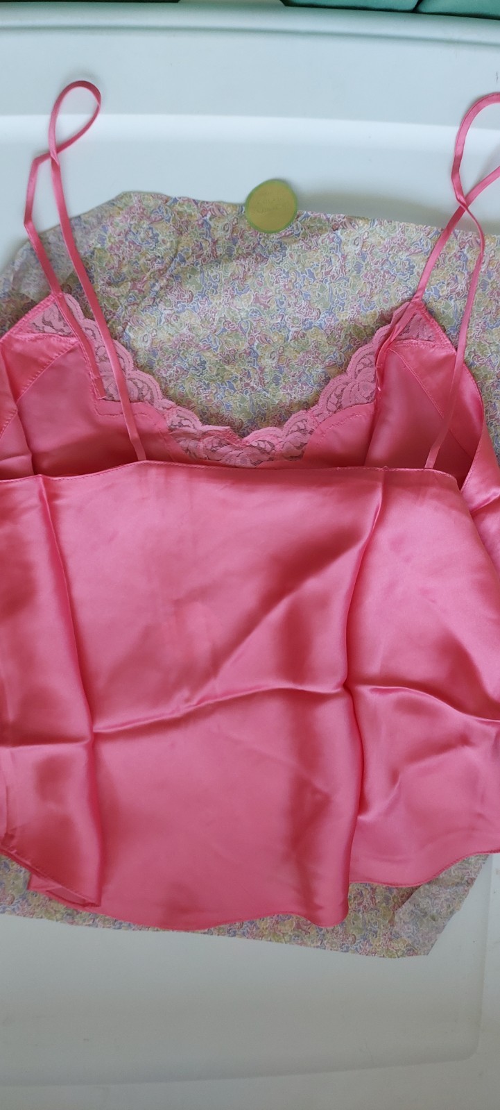 NWT~SILK~Vintage~Victoria’s Secret~Gold Label~Cami ~Top L ~Salmon Pink~Lace Trim