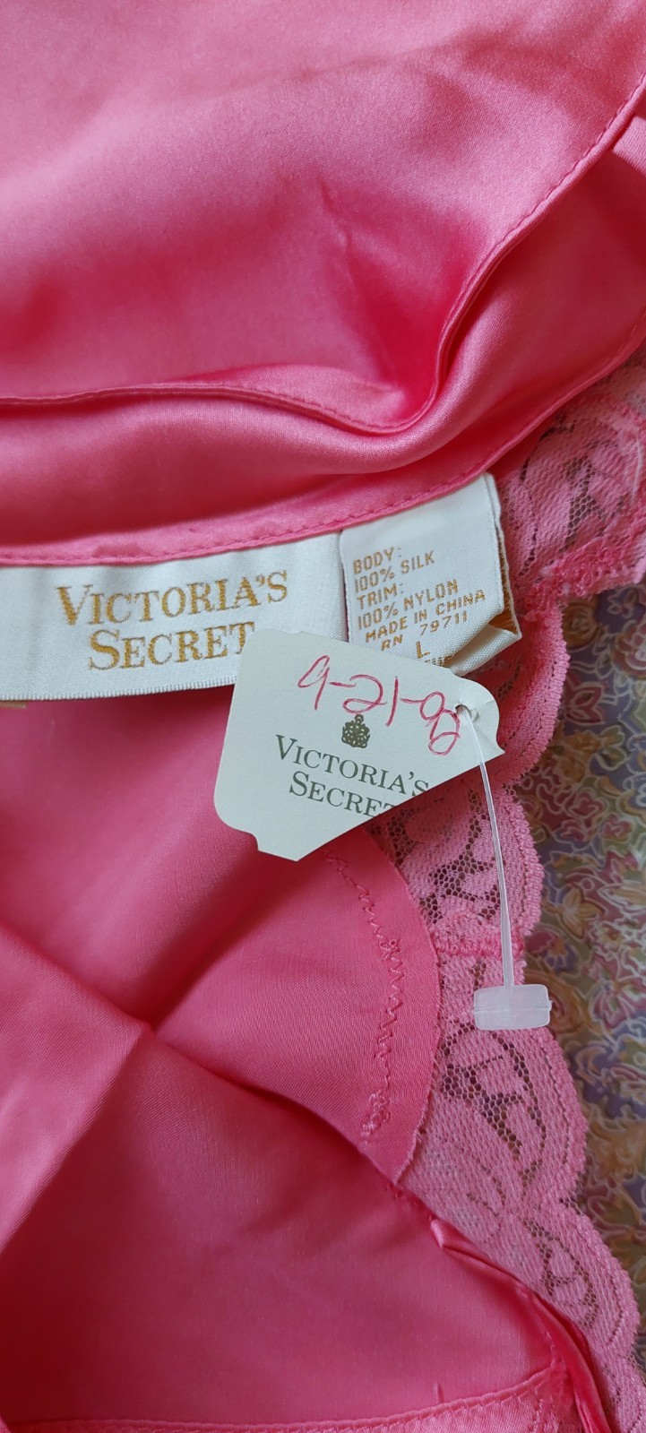 NWT~SILK~Vintage~Victoria’s Secret~Gold Label~Cami ~Top L ~Salmon Pink~Lace Trim