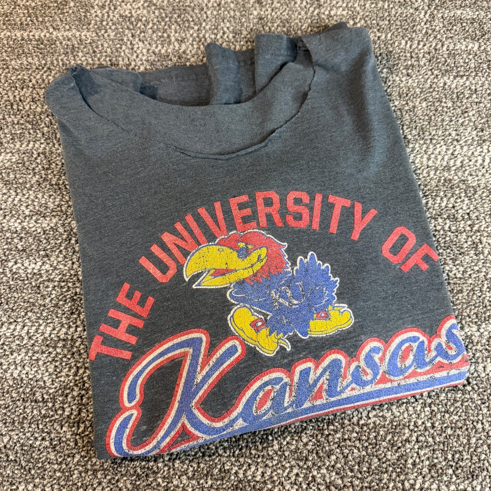Vintage University of Kansas Jayhawks Distressed Long Sleeve T-Shirt Gray KU L