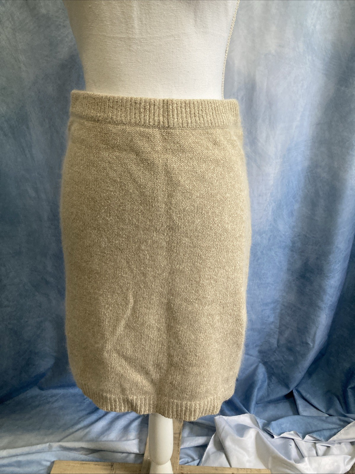 VTG 90s I.B. Diffusion Knit Skirt Medium Beige Cream Silk Blend Angora Lambswool