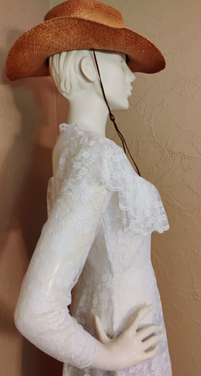 VTG 70’s „Pronuptia Paris” White Lace Prairie Dress/Gown 38 or 8 or Today’s 6