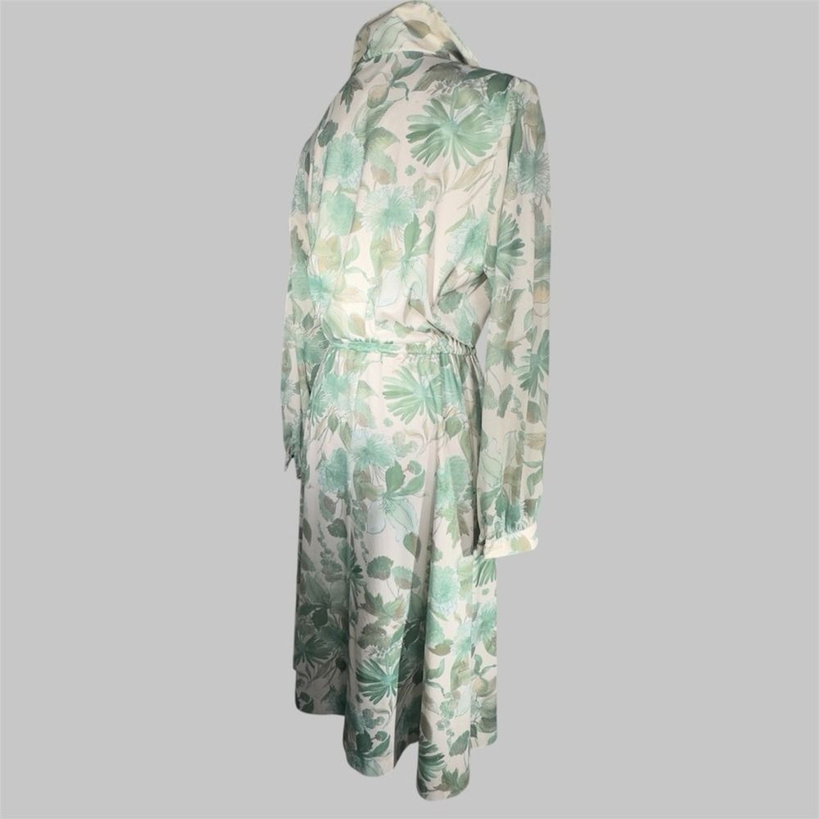 70’s Vintage Green Midi Dress with Notched Collar and Bishop Sleeves sz 16