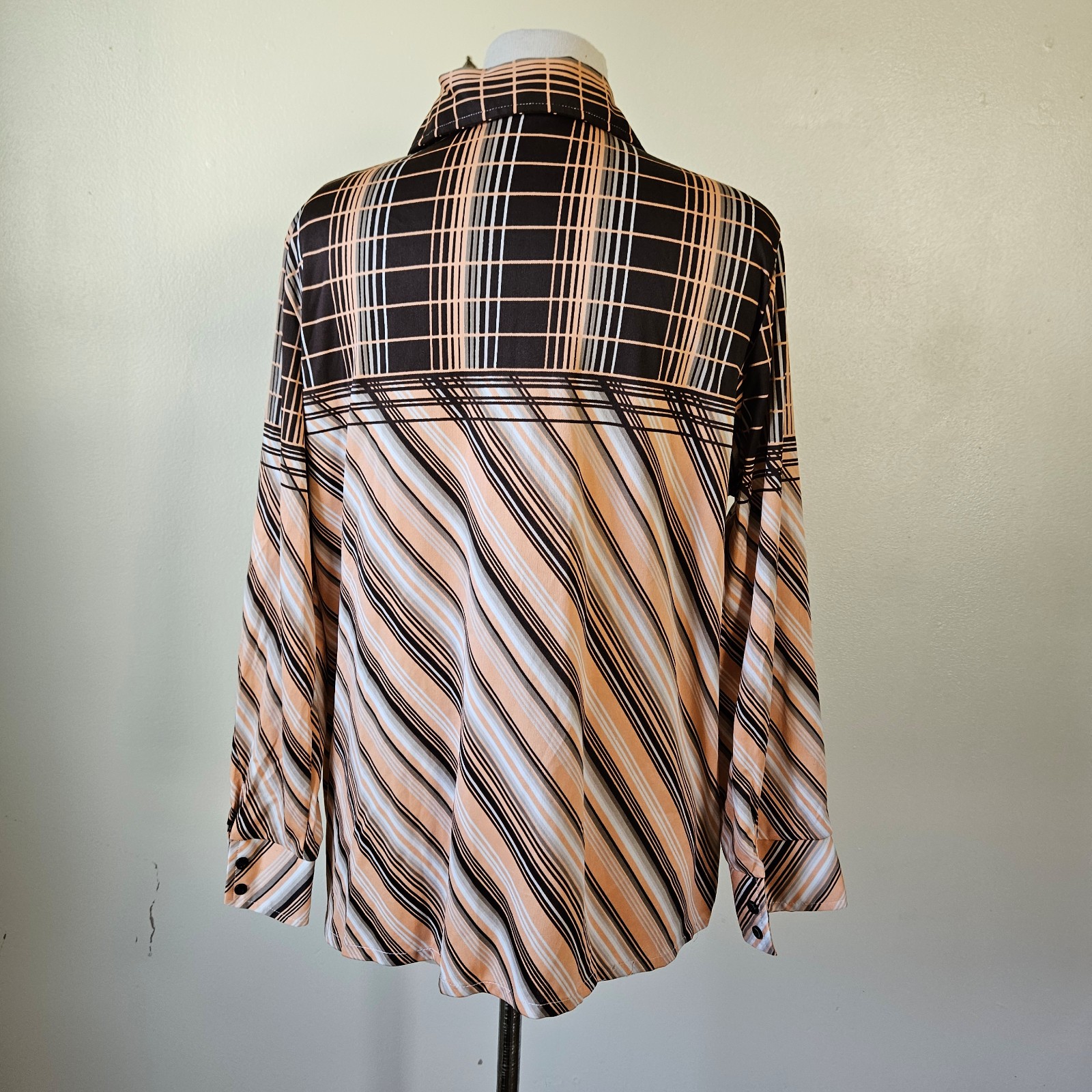 Vintage 70s Brown Peach Gray Stripe Plaid Polyester Disco Dagger Collar Shirt L