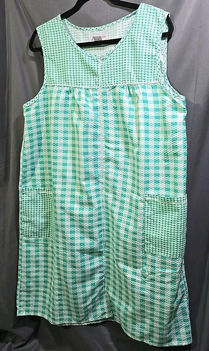 Sexy Retro Housecoat Housedress 1/2 Zip With Pockets Green Gingham 2X