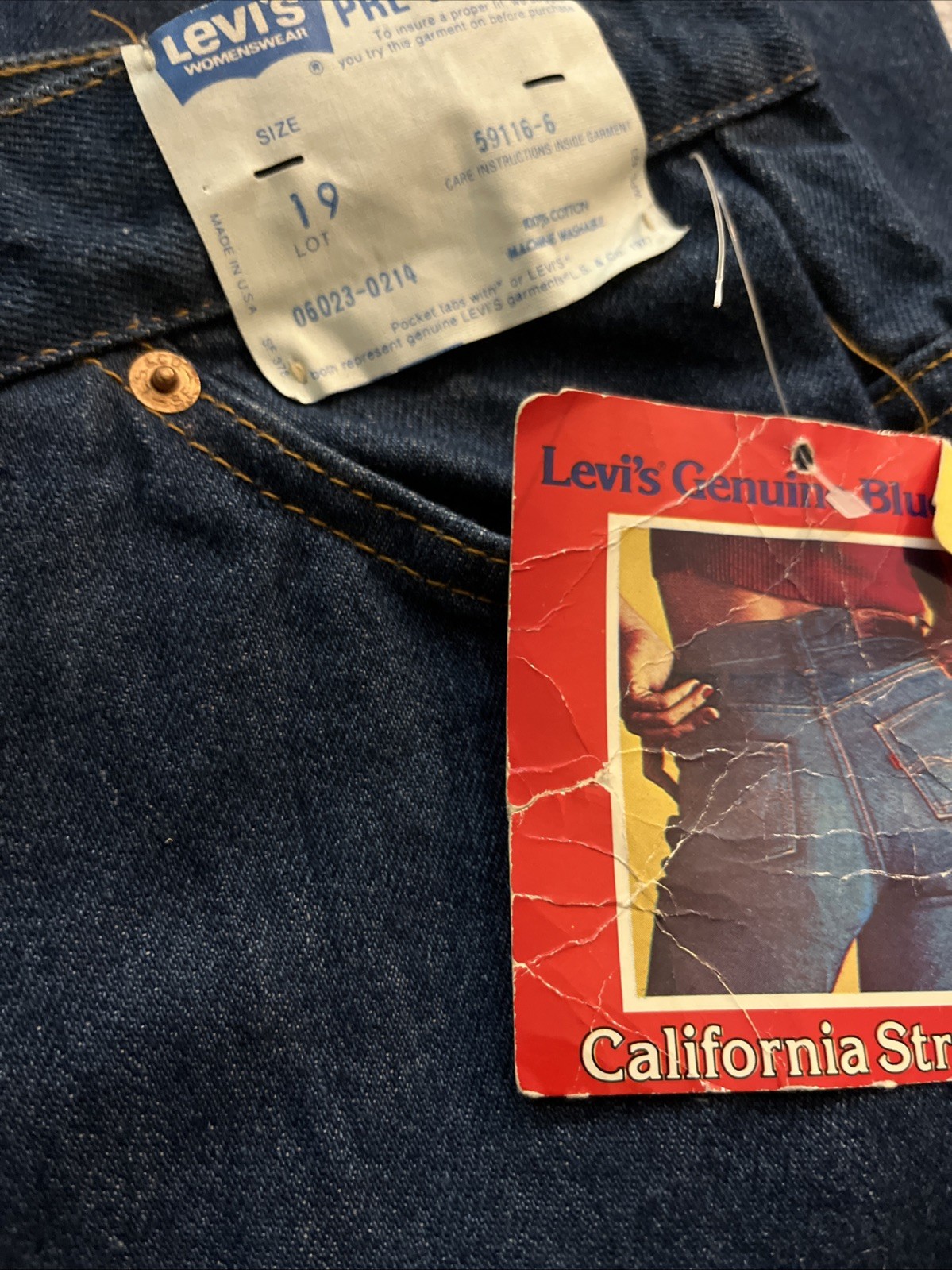 NOS VTG Women’s 70s Levi’s Denim California Straights Jeans 1970s 26 Orange Tab