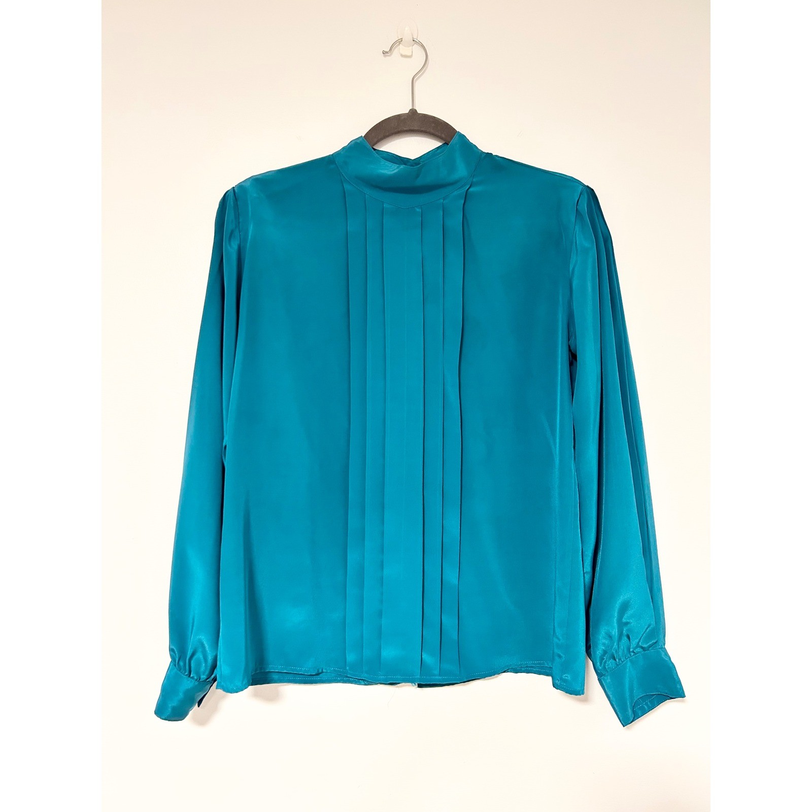Melody Brooke Vintage 70S Teal Satin Mock Neck Pleated Button Back Blouse Size 9