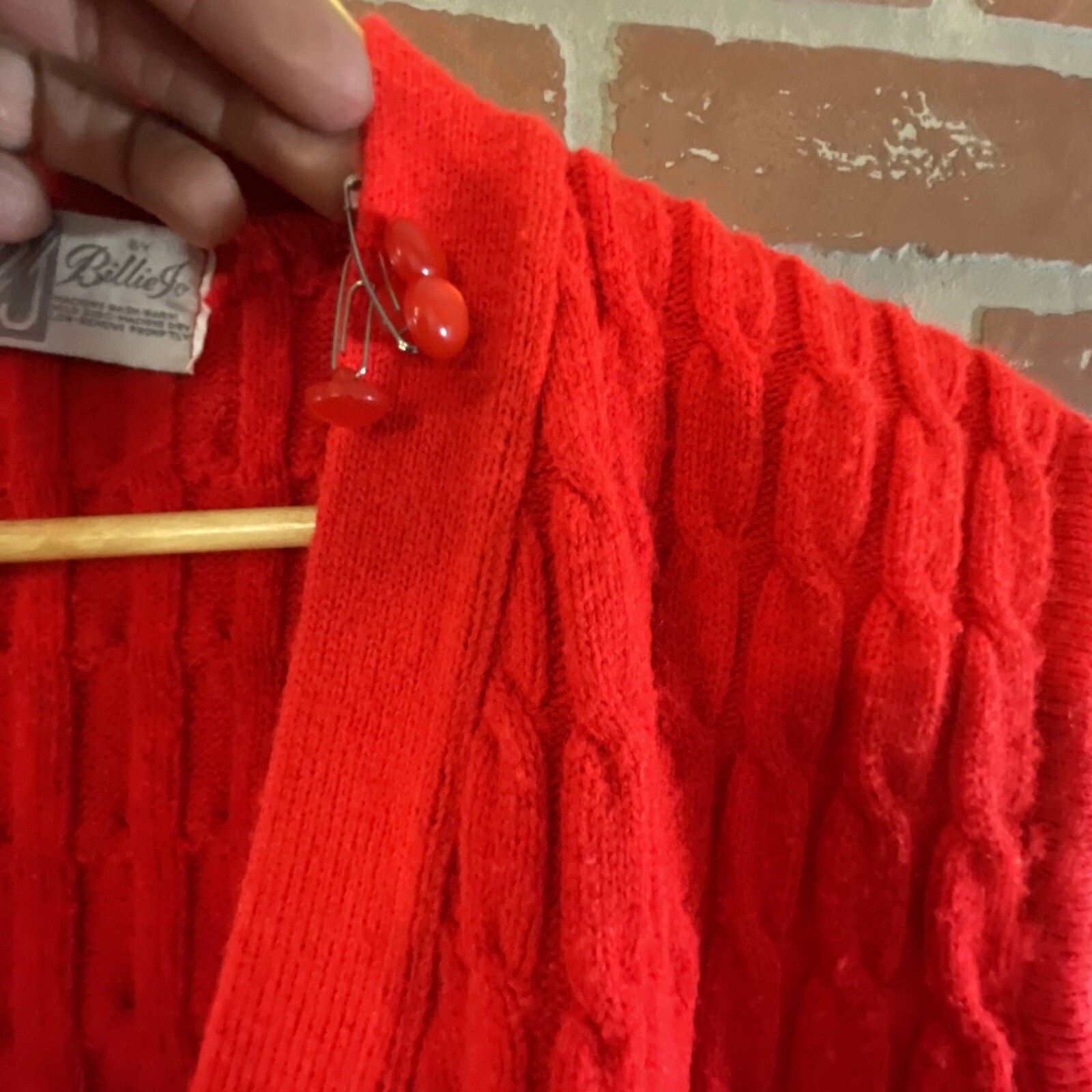 Vintage Billie Jo Woman’s Red Cable Knit Cardigan Sweater Vest Read