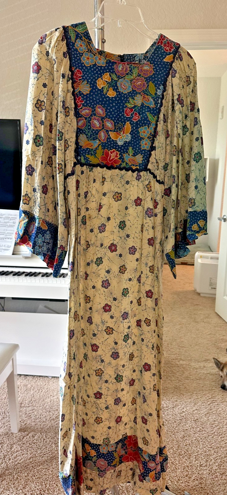 Vintage 1970s Cotton Batik Print Prairie Hostess Maxi Dress Size 11 & 12
