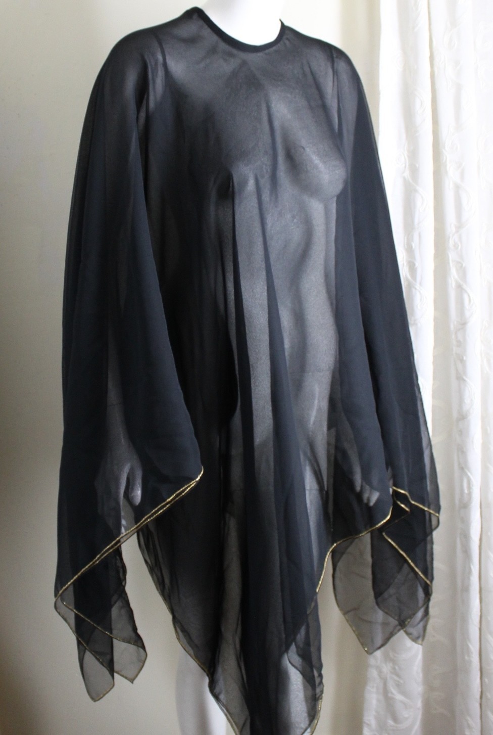 AS IS DAMAGE Estate vintage Saks Fifth Avenue Chiffon Cape Double-Layered XS S M