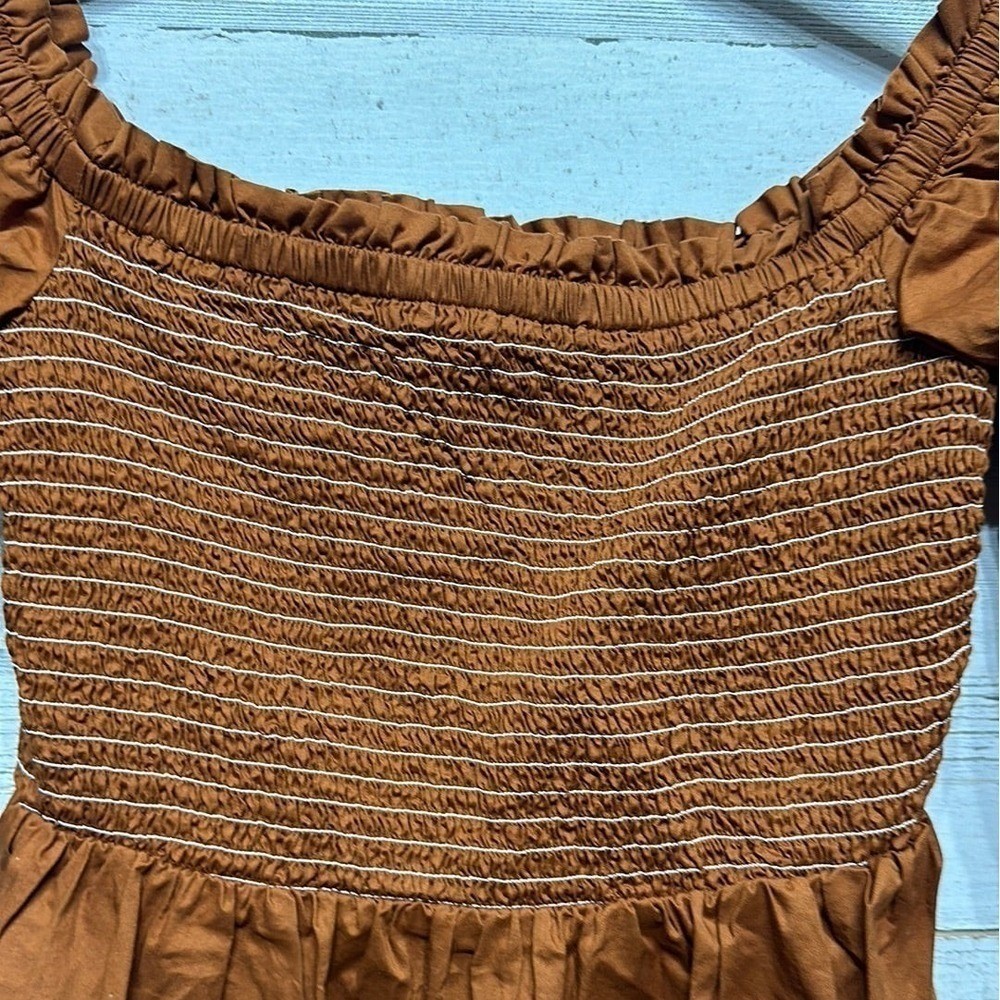 Old Navy Smocked Peplum Top Women Size S Rust Brown Puff Sleeve EUC