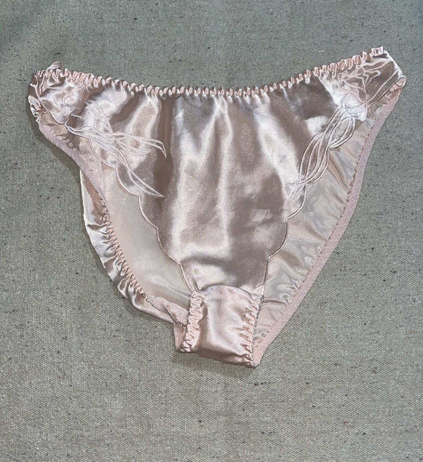Vintage Morgan Taylor 90s Pink Shiny Satin Embroidered Sissy Shiny Panties M