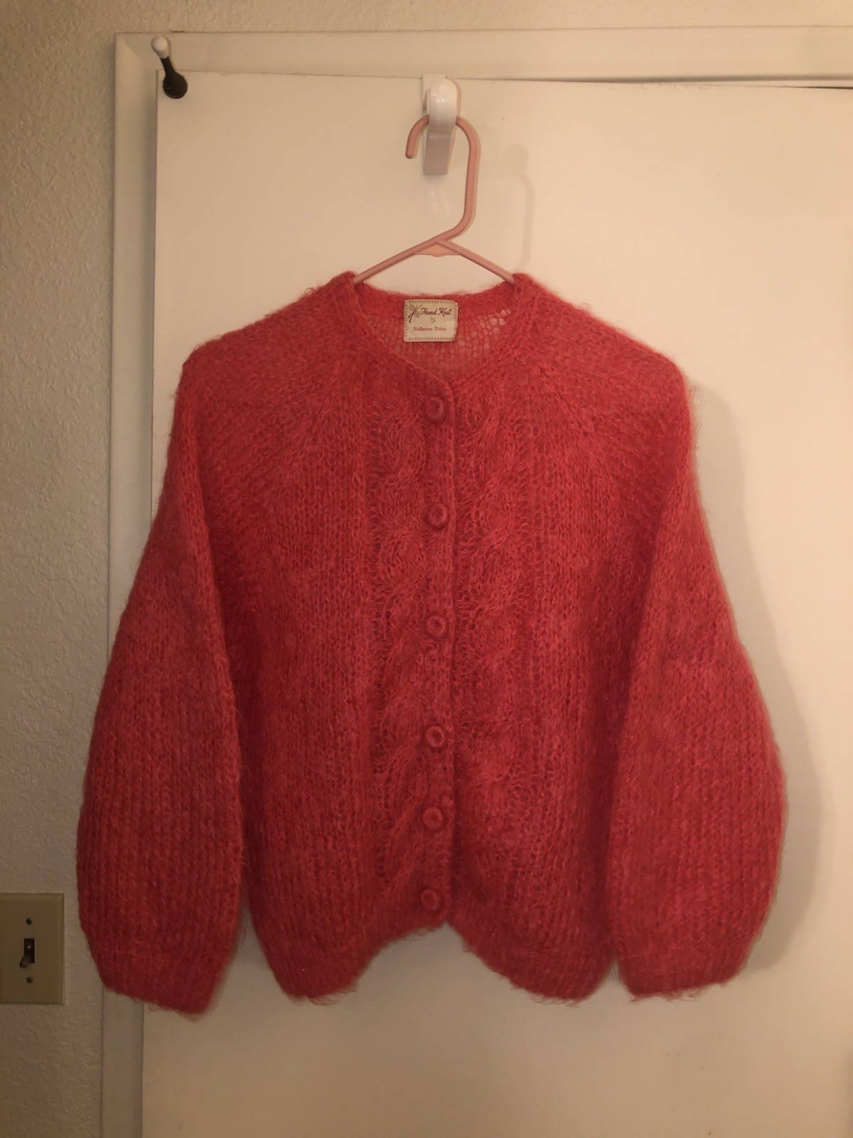 Vintage 1960s Mohair Wool Cable Knit Hand Knit Hot Pink Cardigan Sweater 21×23