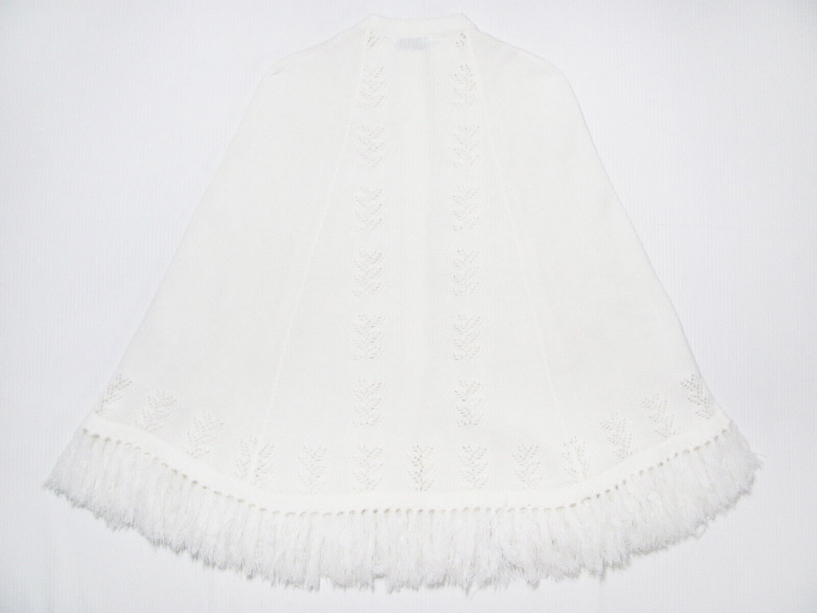 vintage WHITE FRINGE SWEATER BEE CAPE 60s Cardigan Button Shawl Wrap Poncho M/L