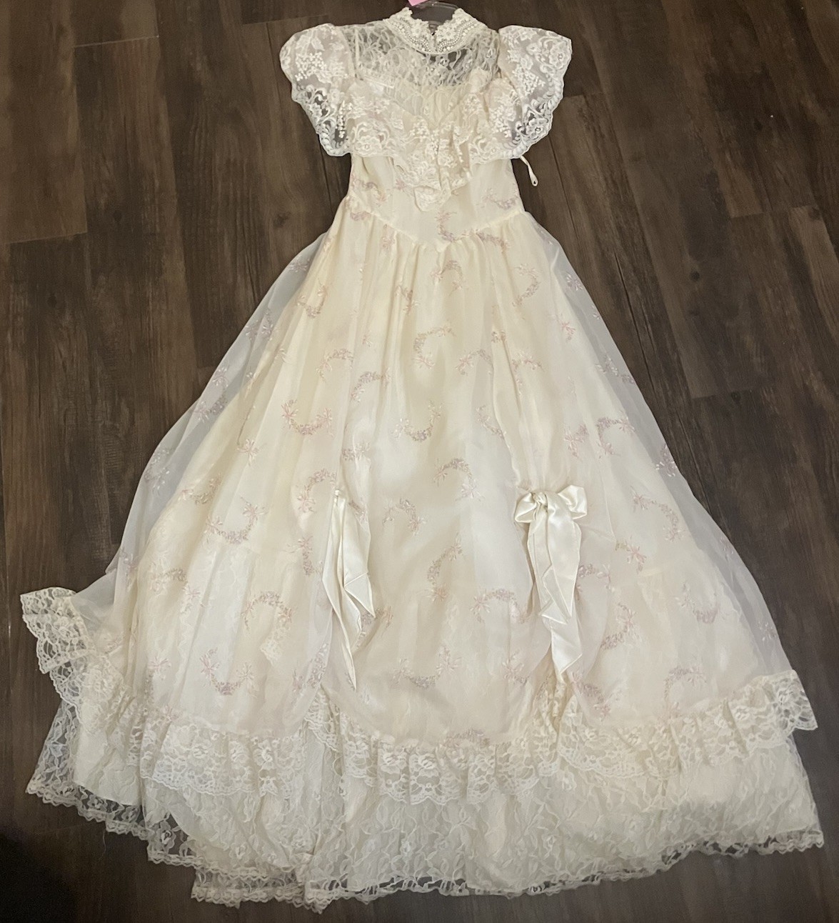 VTG Gunne Sax Wedding Dress Prairie Bows Ivory Lace Victorian Hoop Skirt Sz 5 Xs