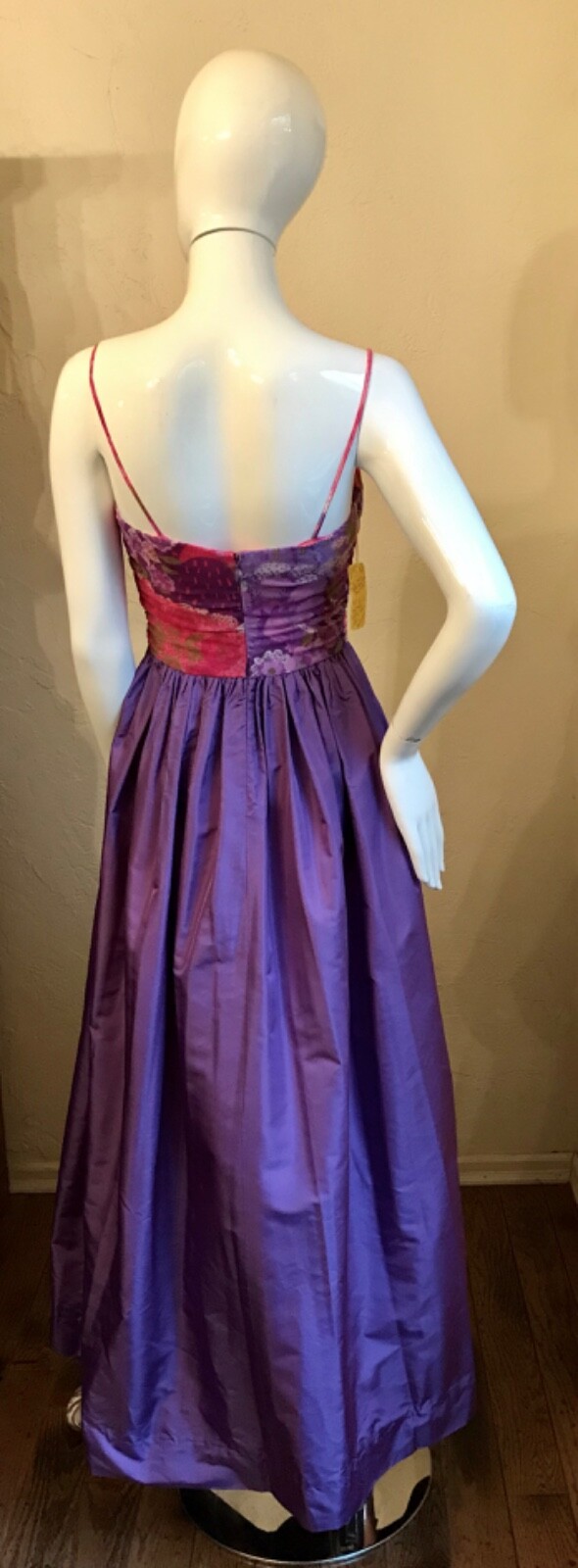 VINTAGE 1960’s Vera Hicks Mod Purple Satin Evening Gown Dress S New with tags