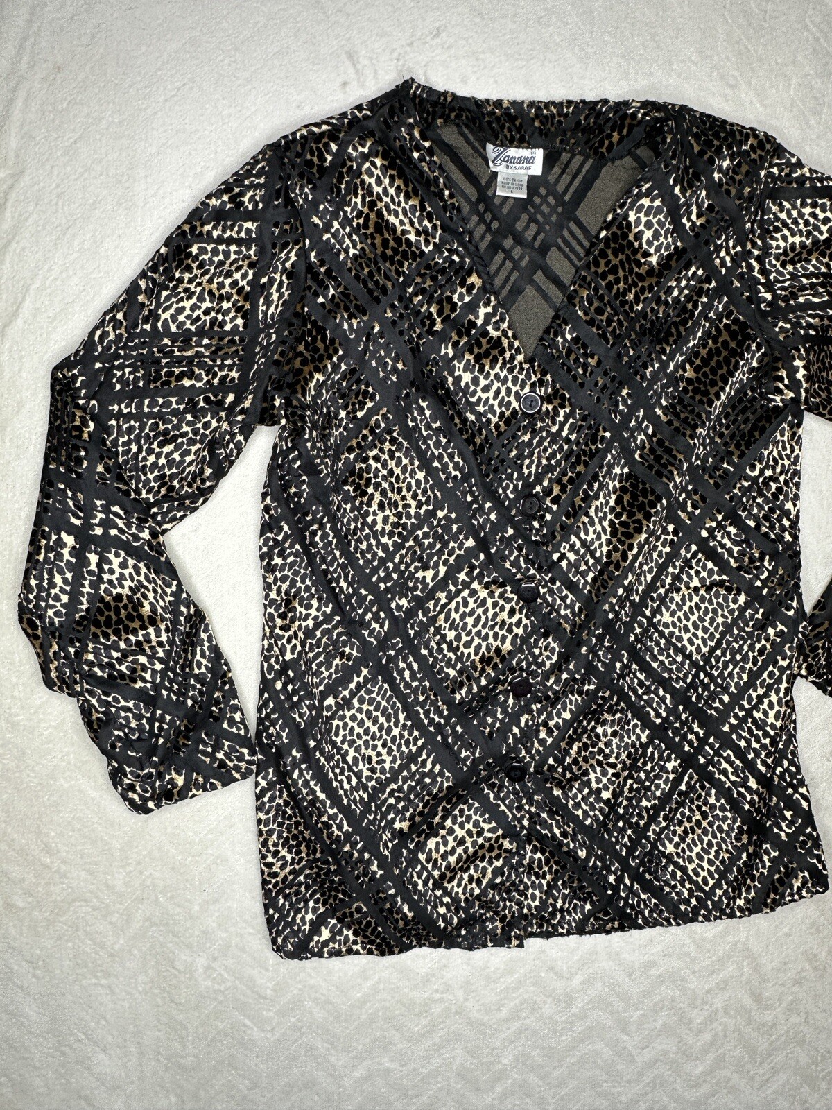 Zanana By Saraf Animal Print Button Down Long Sleeve Blouse Top Size Large Soft