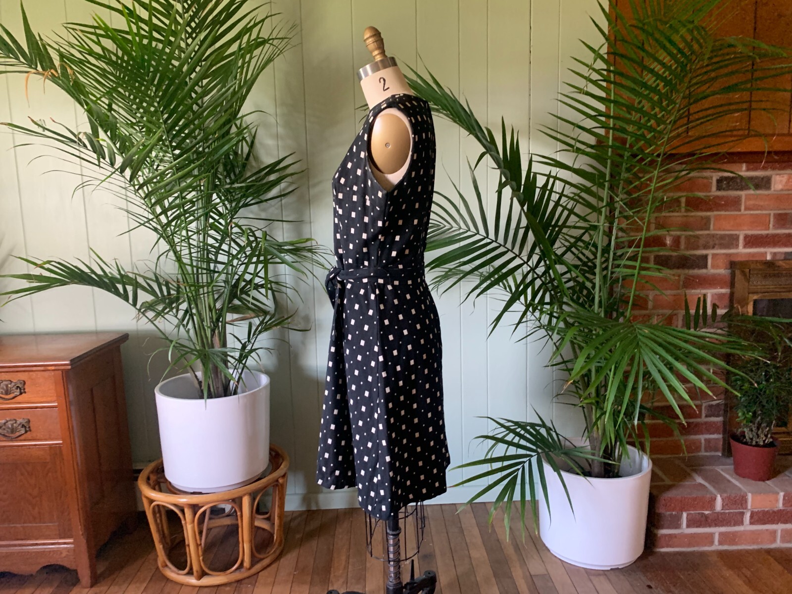 Vintage 1960s Black and Ivory Check Sleeveless Cotton Linen Look Dress