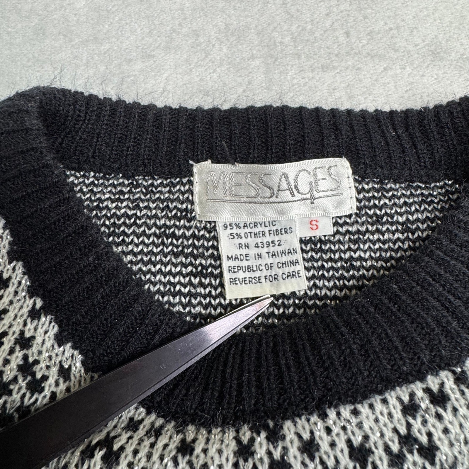 Vintage 80s Black Gray Silver Shimmer Metallic Ombre Knit Sweater Small