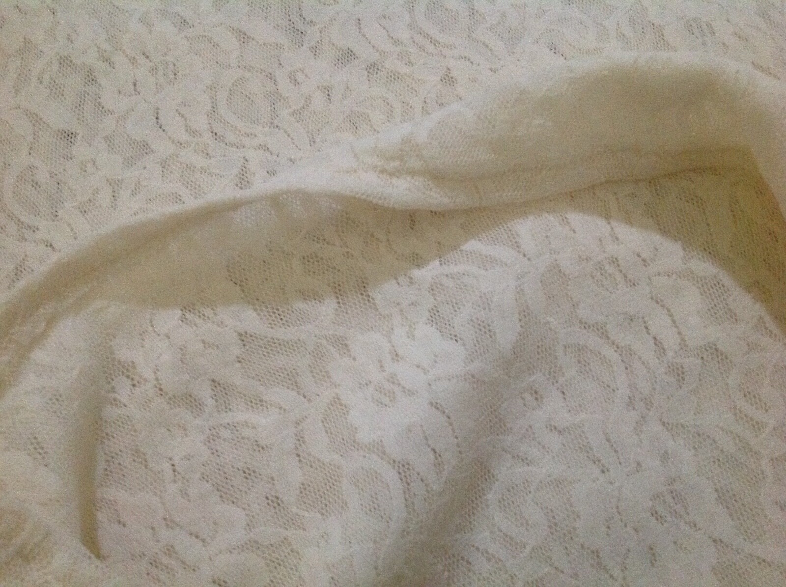 VINTAGE BELDOCH POPPER SHORT SLEEVE SIZE LARGE BEIGE STRETCH NYLON LACE TOP