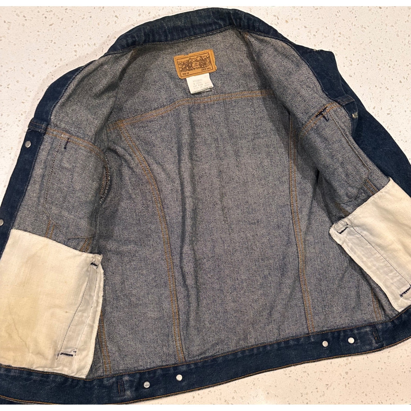 Vintage 1970s Sears Roebucks Denim Trucker Jacket USA Dark Wash Size 18 read
