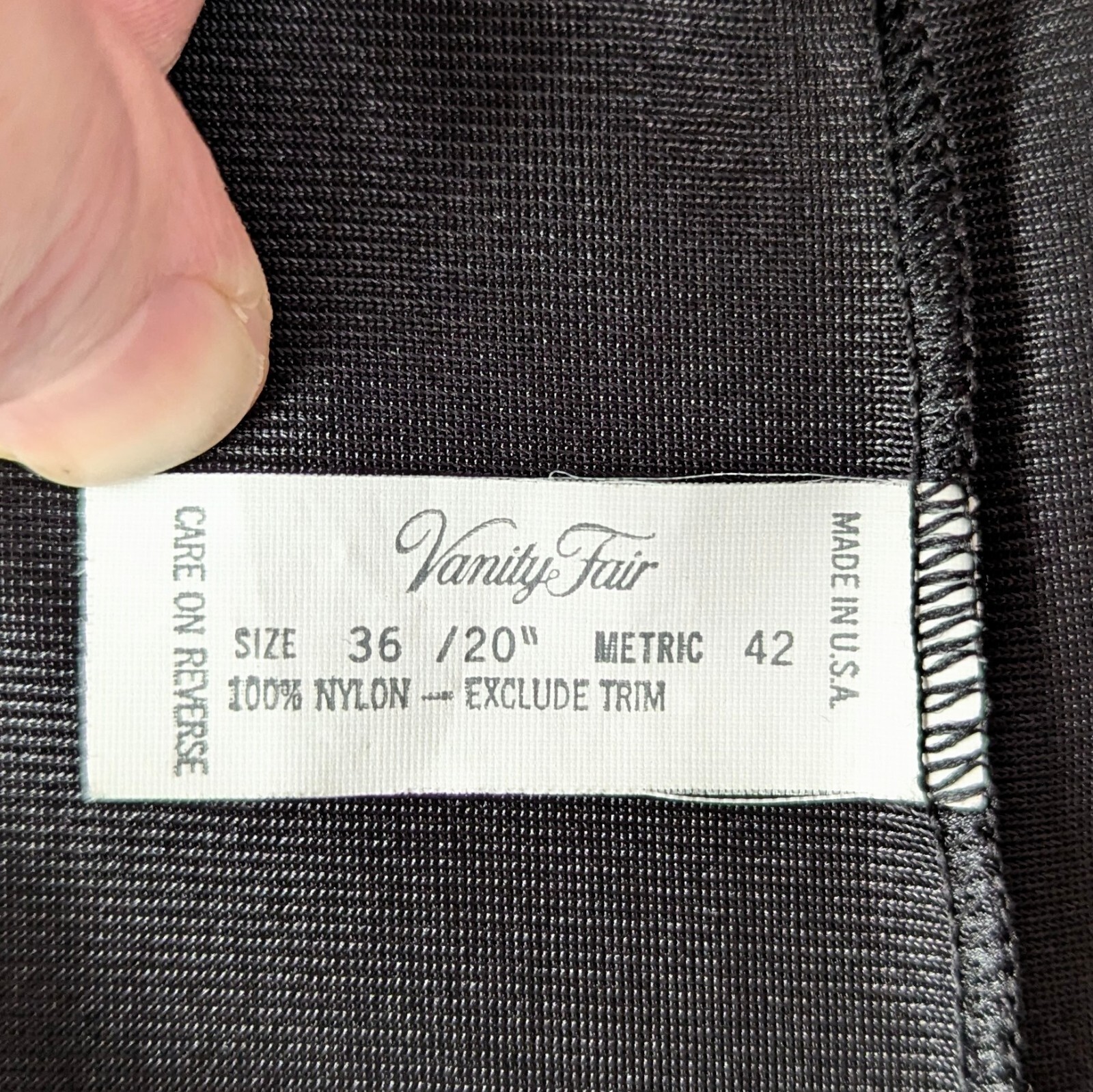 Vanity Fair 36 / 20″ Full Slip Black Princess Seams Made in USA Stretch Straps