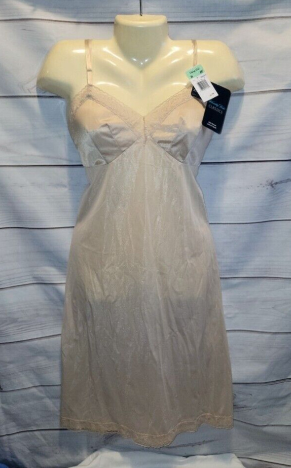 VTG 80’s Vanity Fair 36 Tin Full Slip Lace Bust Nylon Lace Trim 10-103 26″/42