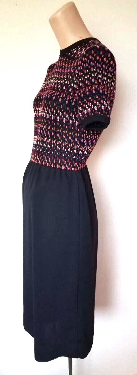 Vintage 70s LF PETITE LESLIE FAYE Black & Multicolor Knit Portion Dress Size S