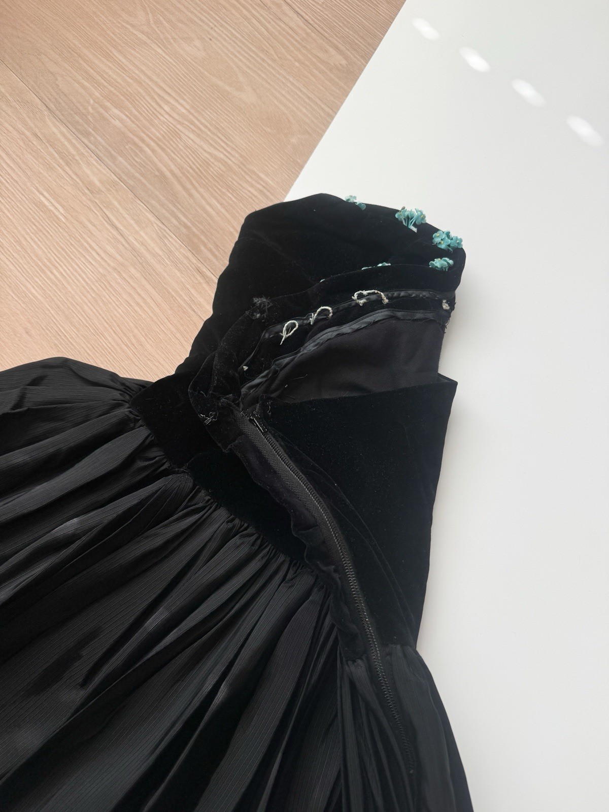 Vintage 40s/50s Black Dress Formal Maxi Strapless Velvet Floral Gown Prom