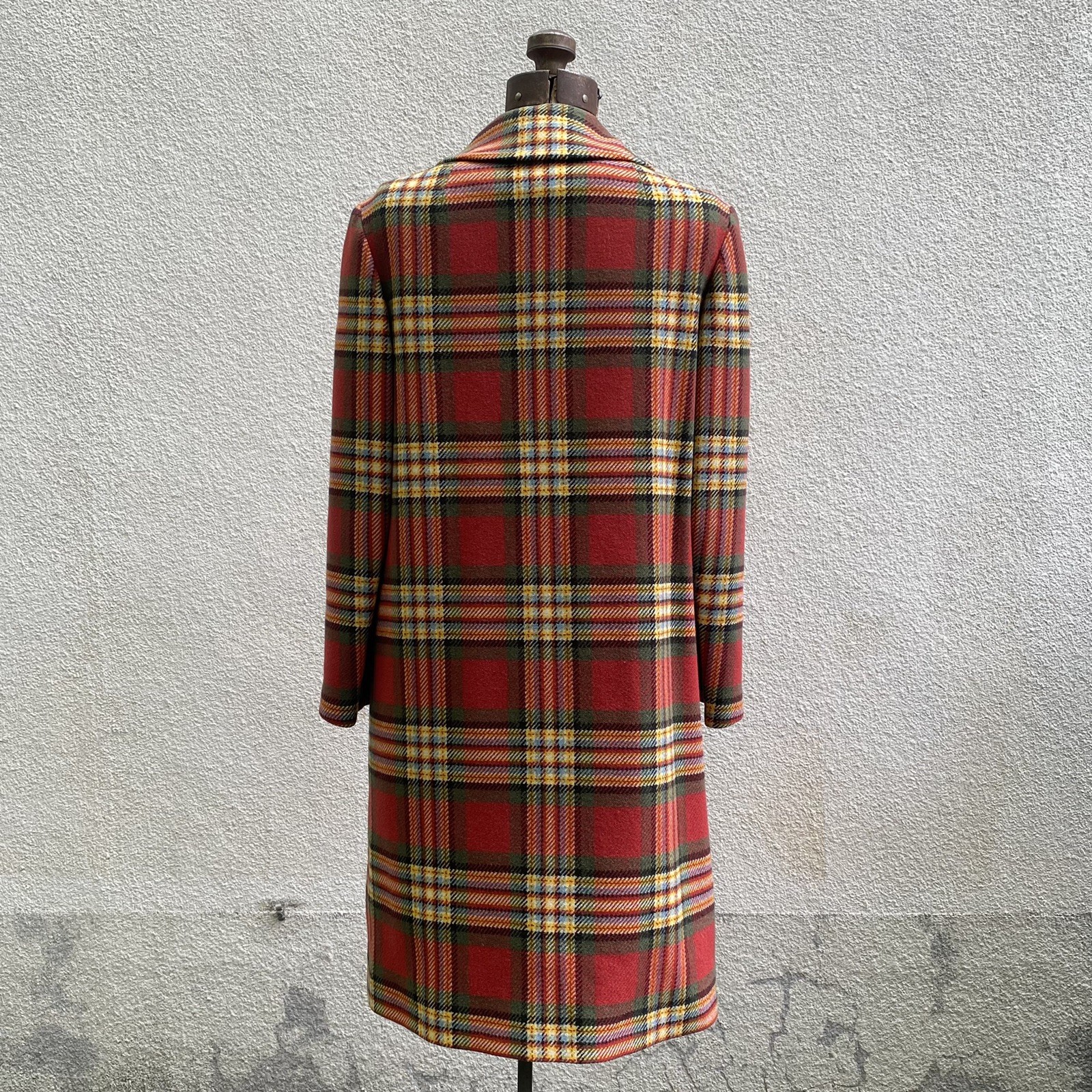 Vintage 1950s Pendleton 100% Virgin Wool Red Plaid Multi Color Town Coat S/M