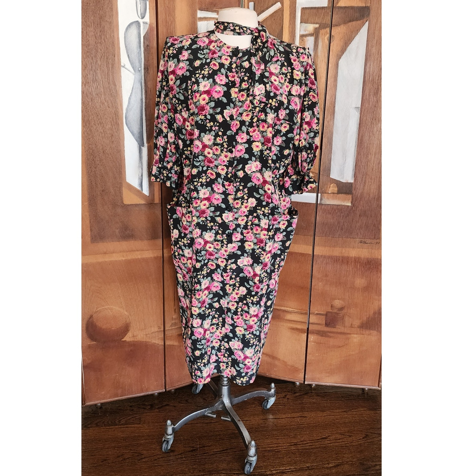 Vintage 1980s UNGARO Silk Floral Print Dress Necktie Sash Button Down Front